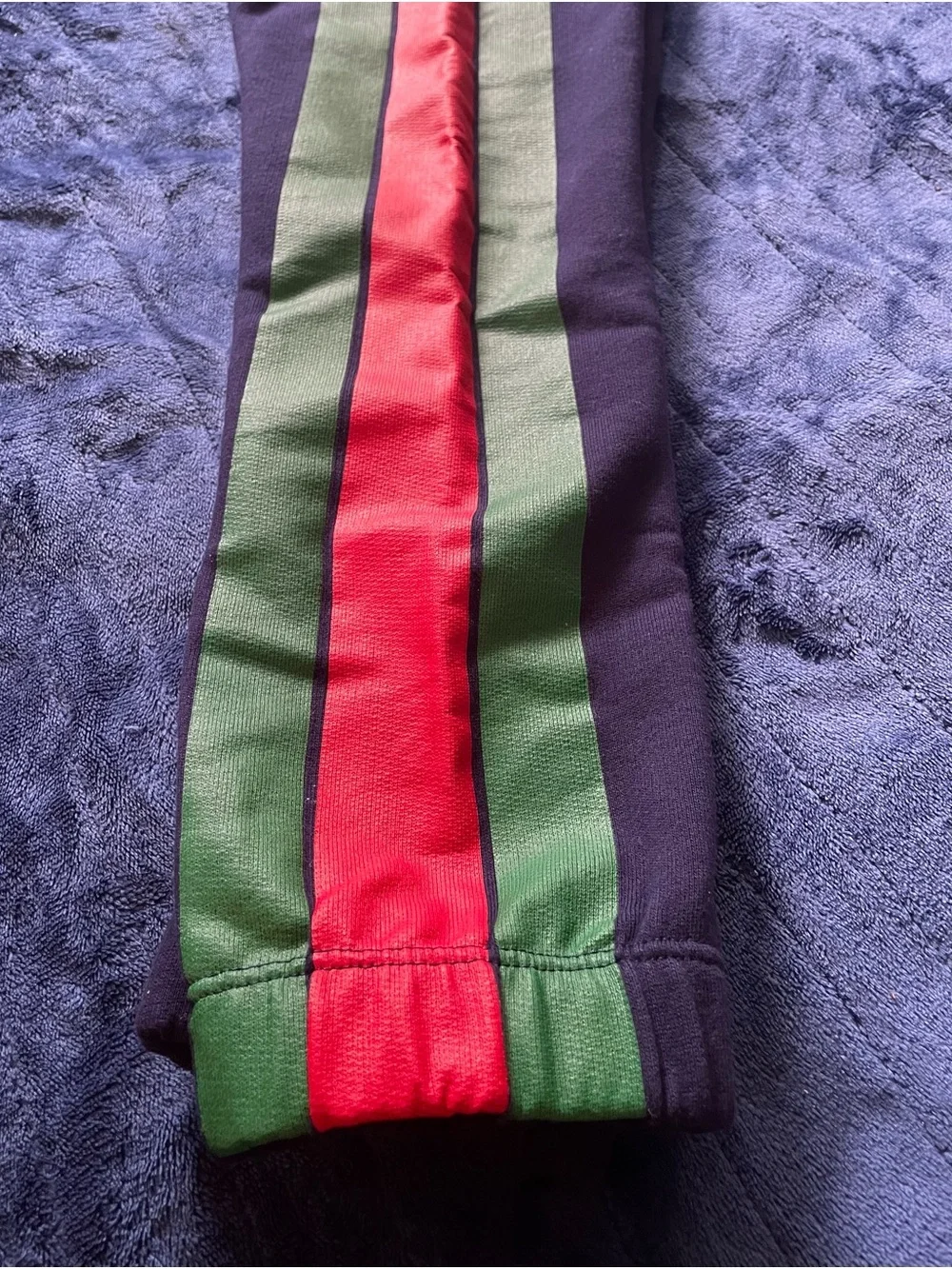 GUCCI SWEATSUIT SZ 10